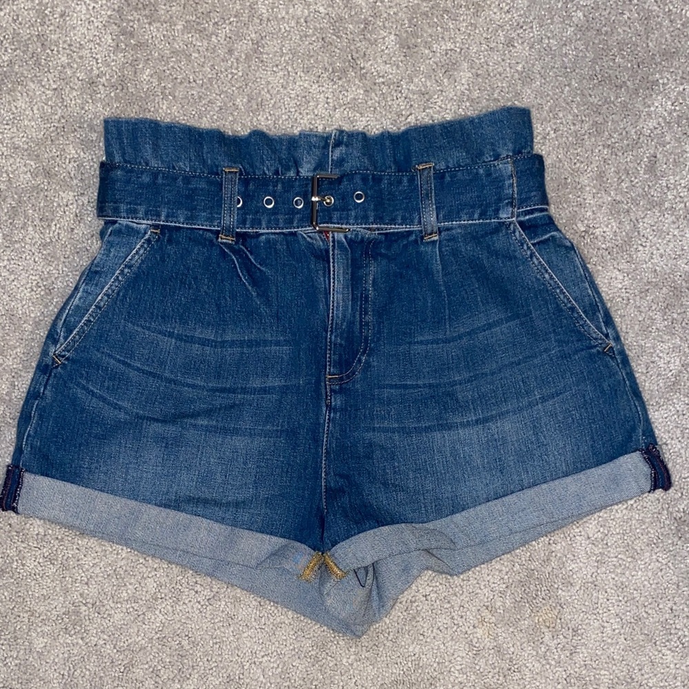 Alice & Olivia Jean Shorts size 28